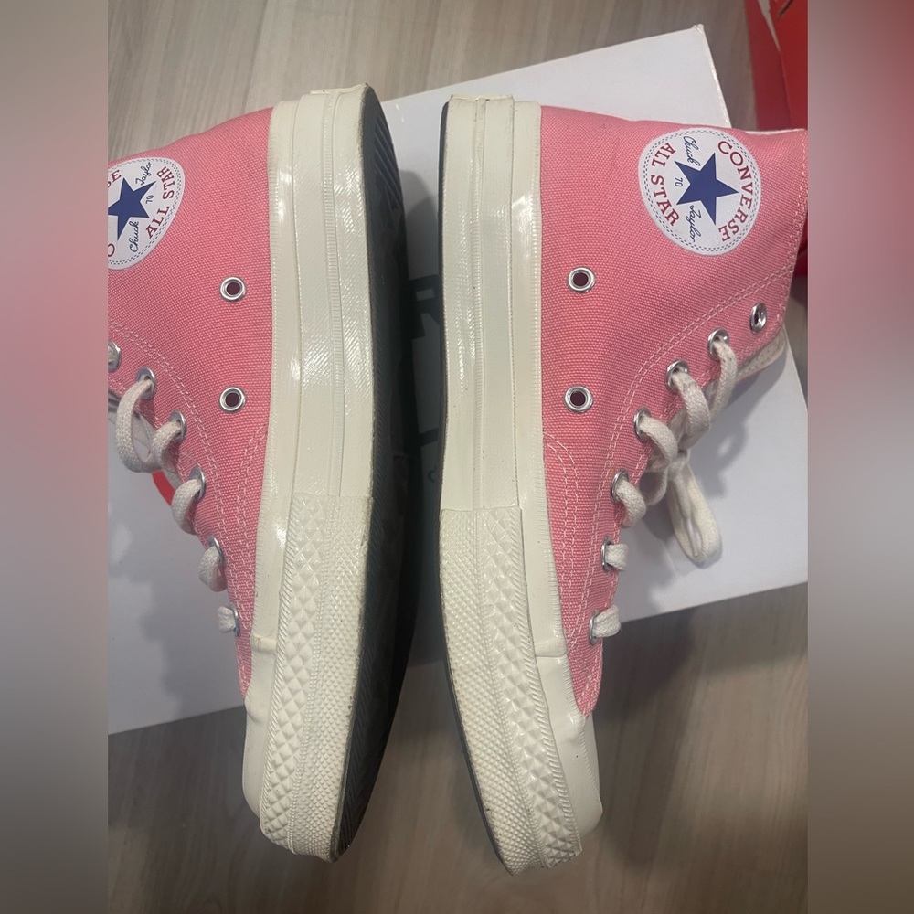 Comme  des garçons play